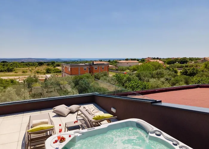 빌라 Arestea 보드냔