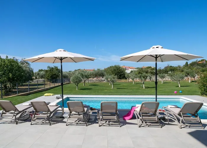 Villa Arestea *