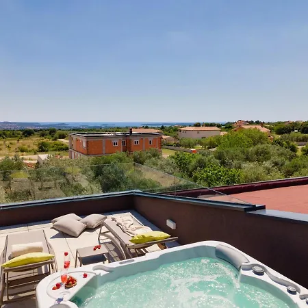 فيلة Arestea فودنيان