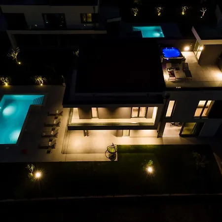 Arestea فودنيان